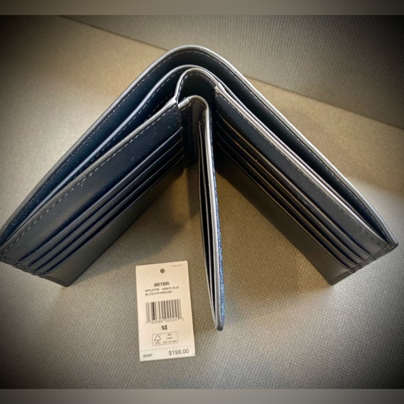 Men’s Michael Kors Greyson Bifold w/pass case - Picture 5 of 8